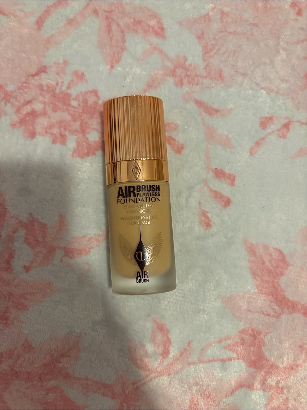 Charlotte Tilbury Airbrush Flawless Foundation - Shade:6 Neutral